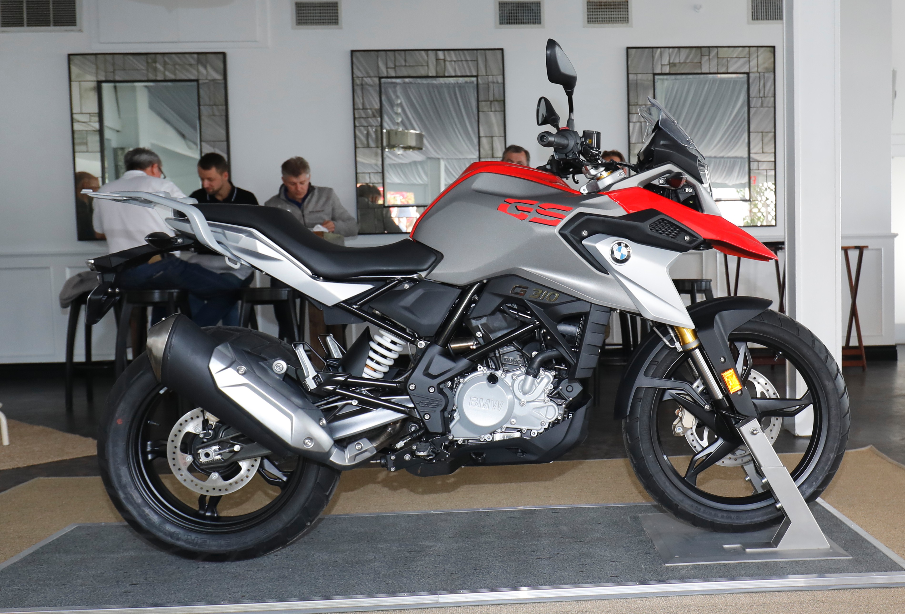 Bmw g 310 gs deals for short riders